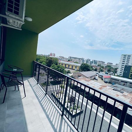 Silvia Resident Apartment Oradea Exterior photo