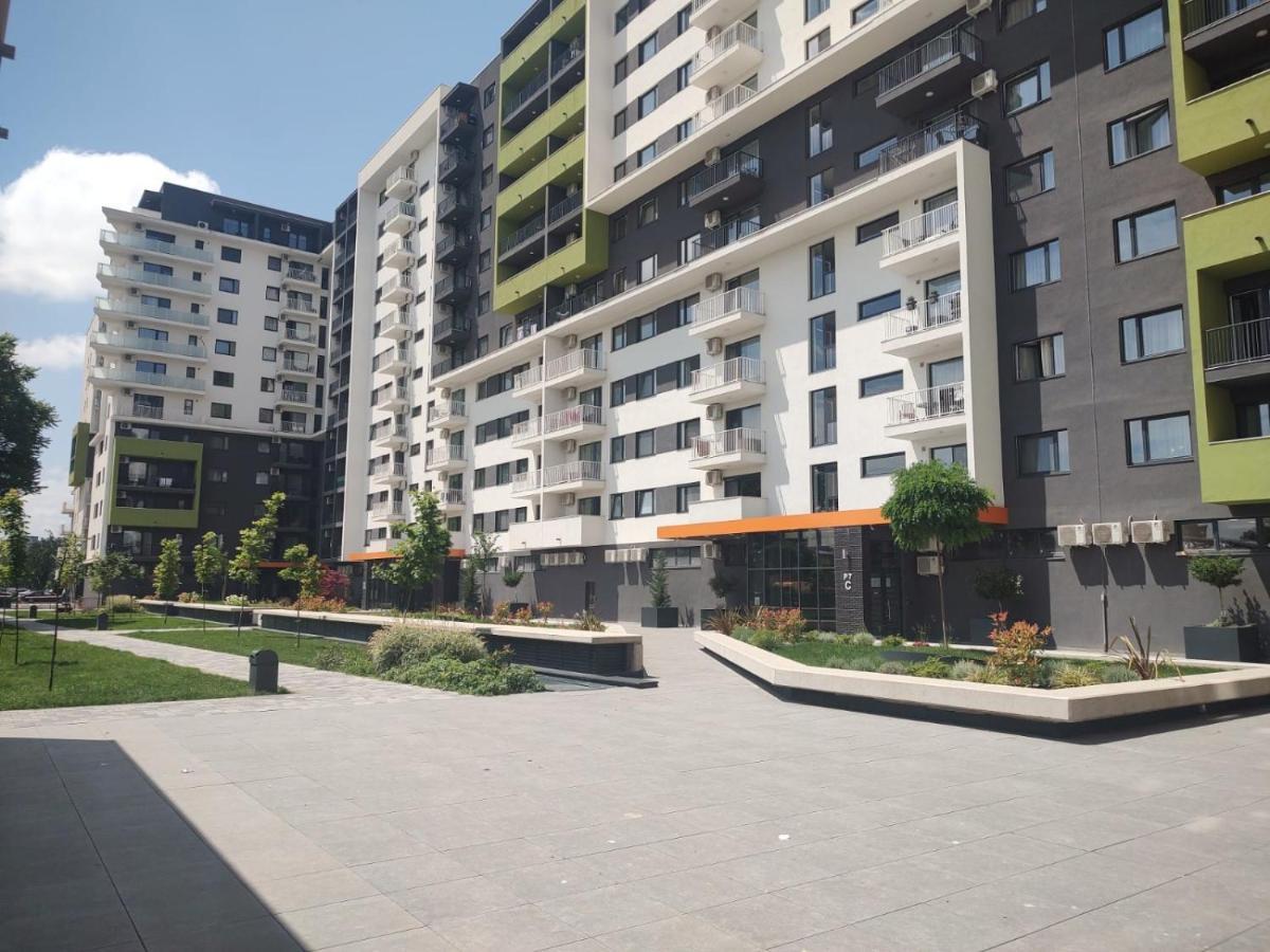 Silvia Resident Apartment Oradea Exterior photo